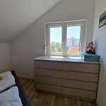 Pine Tree Dalmatia Apartman *