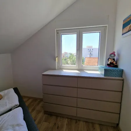 Pine Tree Dalmatia Apartamento *
