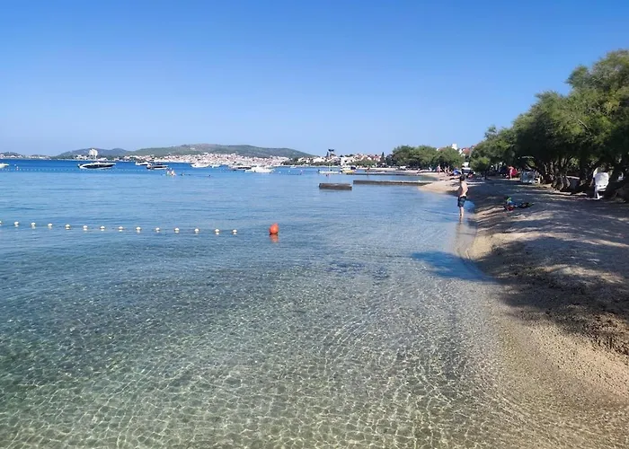 Pine Tree Dalmatia Apartamento *