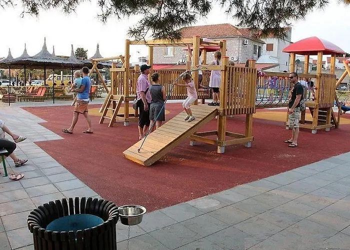 Pine Tree Dalmatia * Srima