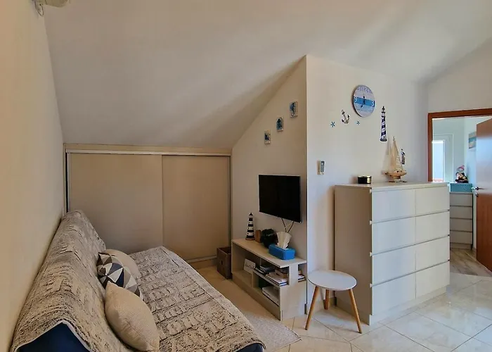 Pine Tree Dalmatia Apartamento